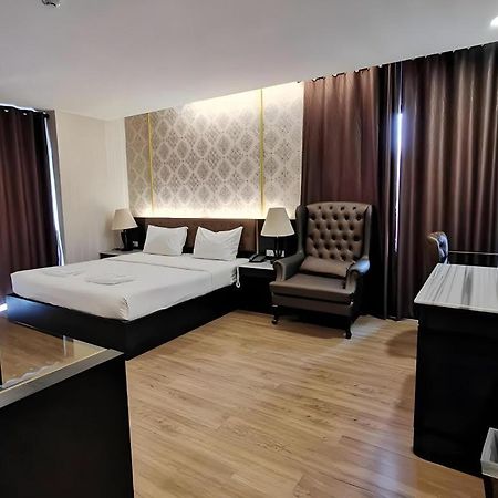 The Y Boutique Hotel Chiang Mai Buitenkant foto