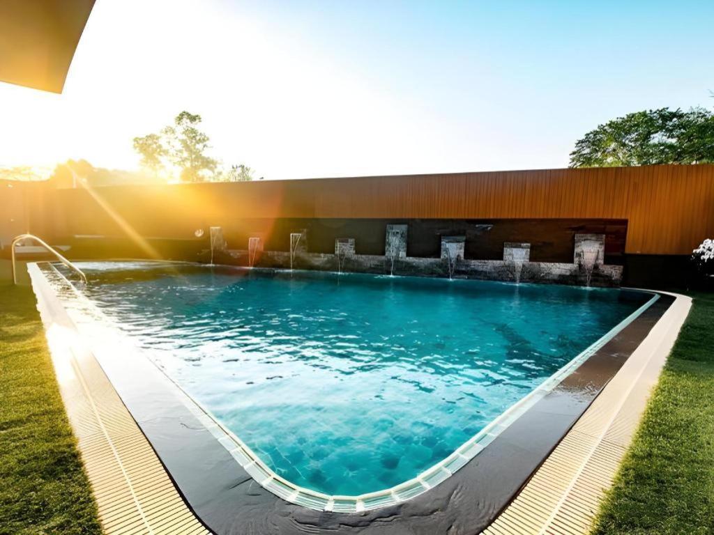 The Y Boutique Hotel Chiang Mai Buitenkant foto