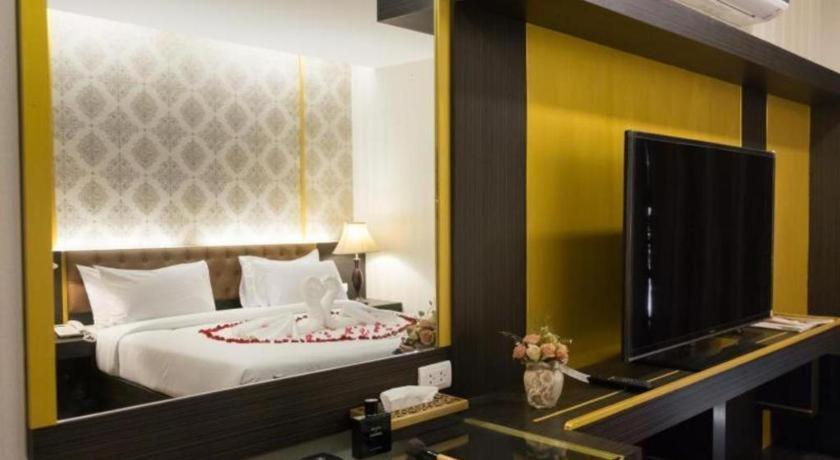 The Y Boutique Hotel Chiang Mai Buitenkant foto